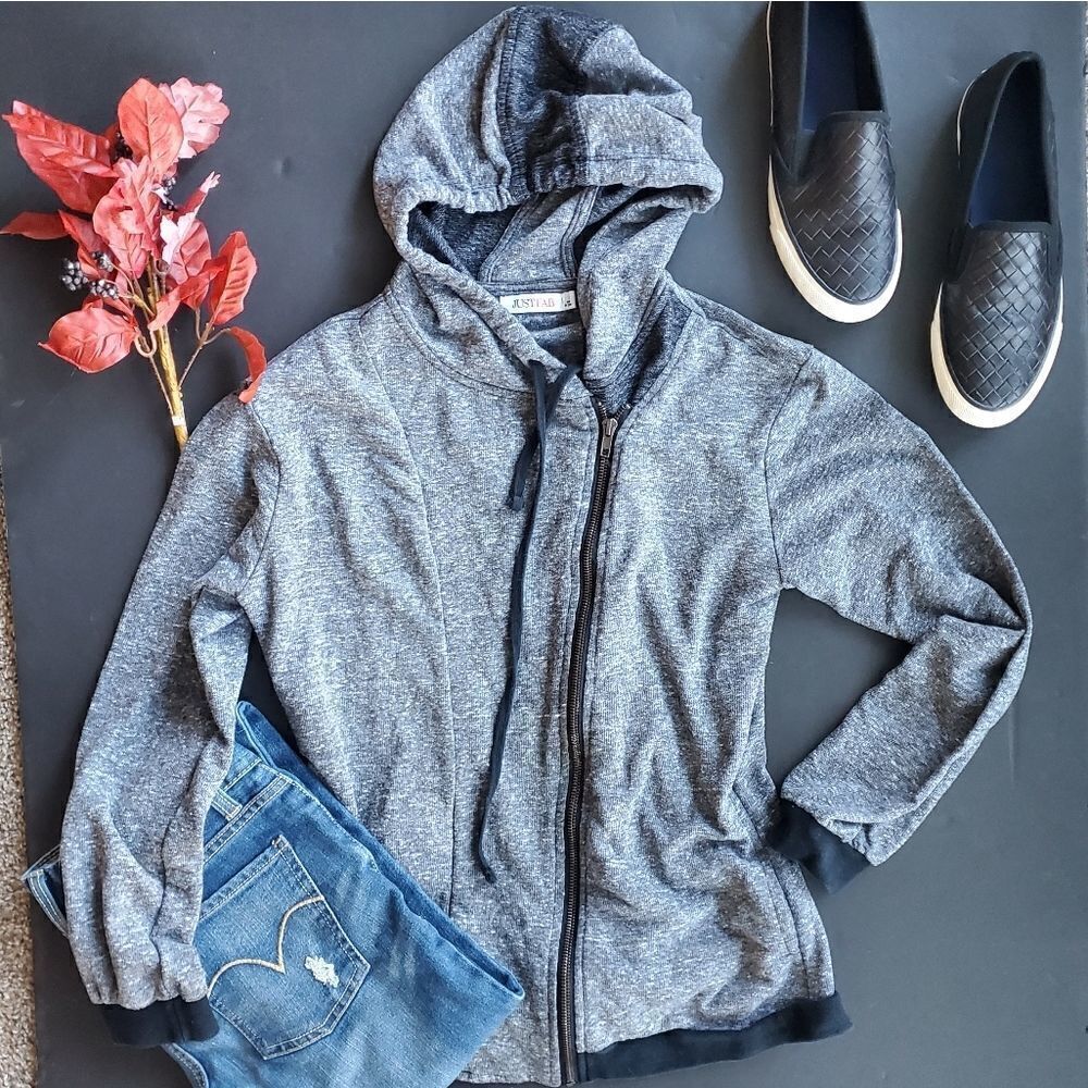 Just Fab Grey Hooded Jacker - Picture 2 of 9